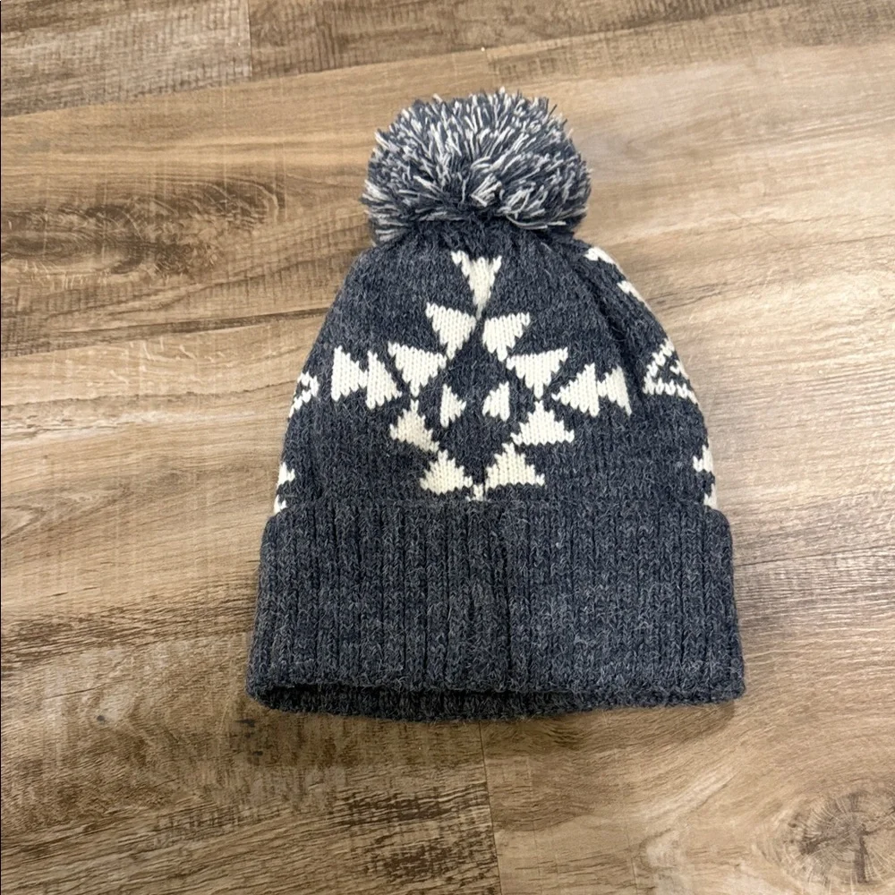 Cozy Gray and White Knit Pom-Pom Beanie
